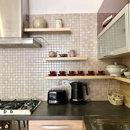 Hollan49 Luxury At The Danube, *