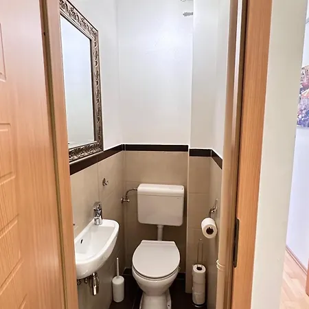 Hollan49 Luxury At The Danube, * Boedapest