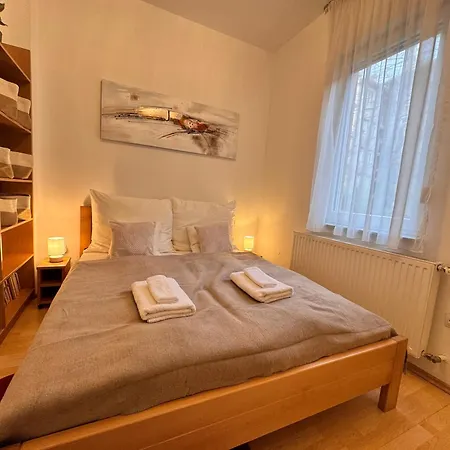 Lägenhet Hollan49 Luxury At The Danube,